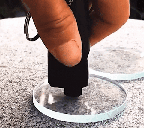 FERRAMENTA DE QUEBRA-VIDROS DE EMERGÊNCIA - GLASS BREAKER PRO™