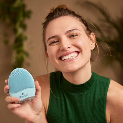 ICHIGO Easy Clean Plus™ - Massajador de Limpeza Facial e Removedor de Impurezas