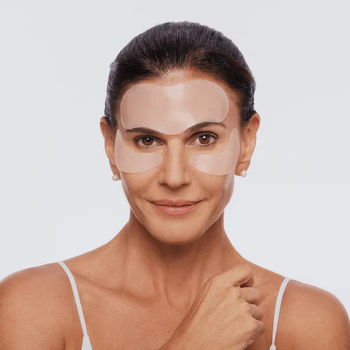 KIT REJUVENE CLEAN™ - ADESISVOS ANTI-RUGAS DAS FAMOSAS (REUTILIZÁVEL POR ATÉ 40 VEZES)